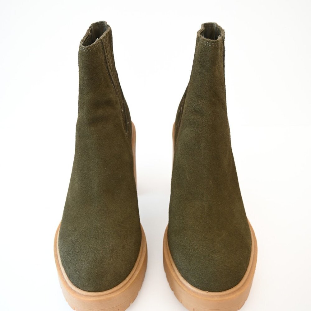 Dolce Vita Waterproof Suede Boot - Picture 6 of 6